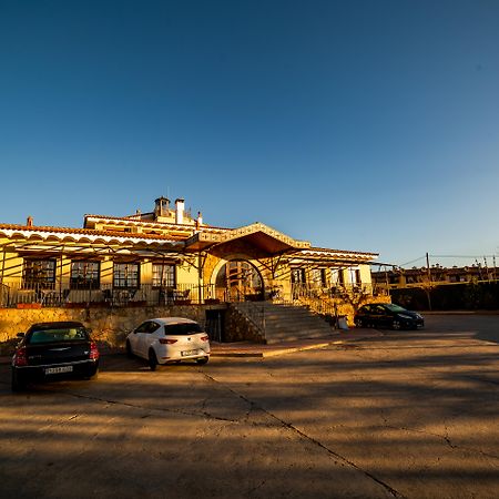 Hotel De Montana Rubielos Rubielos De Mora Luaran gambar