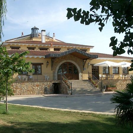 Hotel De Montana Rubielos Rubielos De Mora Luaran gambar