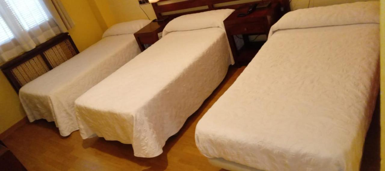 Hotel De Montana Rubielos Rubielos De Mora Luaran gambar