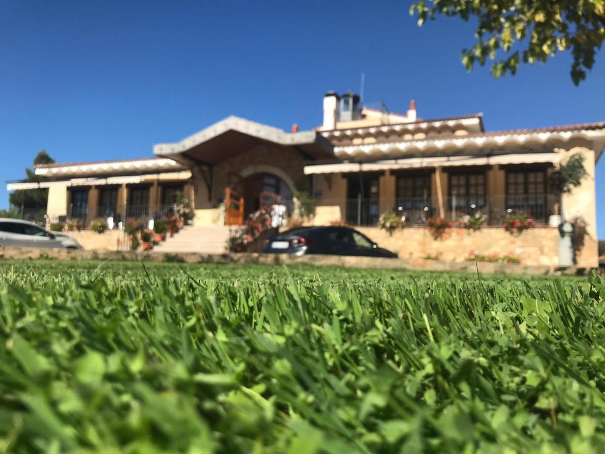 Hotel De Montana Rubielos Rubielos De Mora Luaran gambar