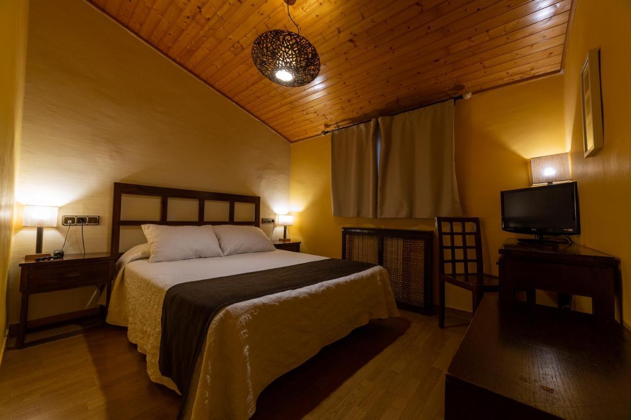 Hotel De Montana Rubielos Rubielos De Mora Luaran gambar