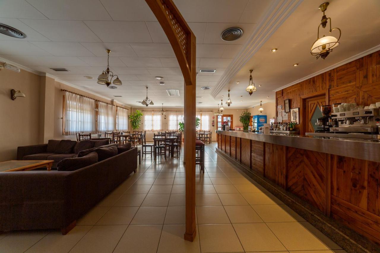 Hotel De Montana Rubielos Rubielos De Mora Luaran gambar